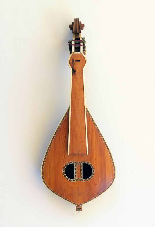 Λύρα   Σταγάκη