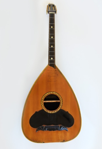 Λαγούτο Κρητικό  Γεωργίου και Αντρέα Φραγγεδάκη